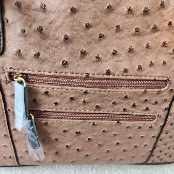 GIANI BERNINI Ostrich-Embossed Dome Satchel handbag - Picture 9 of 9